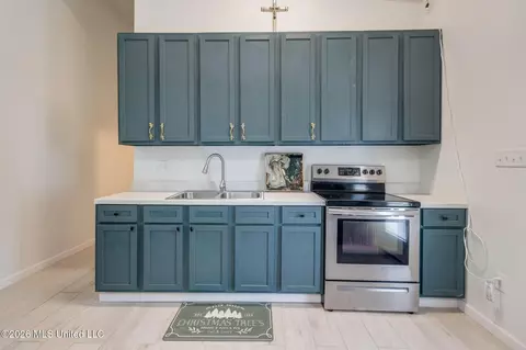 Kitchen - 12488 Yet Rd, Saucier, MS 39574 photo 4 of 4