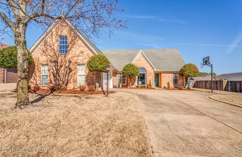 2878 Rutherford Dr, Southaven, MS 38672