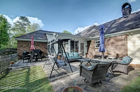 Exterior - 1210 Michael St, Flowood, MS 39232 photo 10 of 12