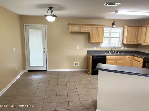 Other - 813 Whippoorwill Dr, Brandon, MS 39047 photo 2 of 9