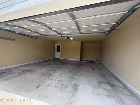 Other - 813 Whippoorwill Dr, Brandon, MS 39047 photo 8 of 9