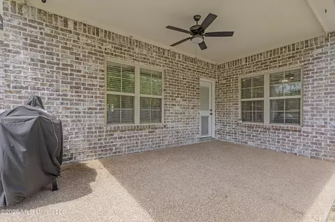 Exterior - 1706 Bristol Dr, Nesbit, MS 38651 photo 3 of 6