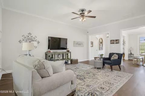 Other - 1706 Bristol Dr, Nesbit, MS 38651 photo 3 of 9