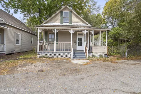 3304 W Railroad St, Gulfport, MS 39501