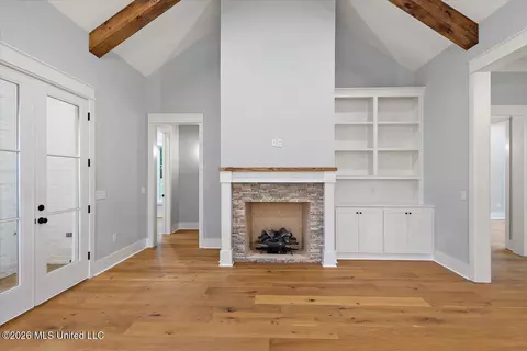 Living - 214 Welchshire Dr, Madison, MS 39110 photo 2 of 2