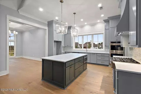 Kitchen - 214 Welchshire Dr, Madison, MS 39110 photo 1 of 5