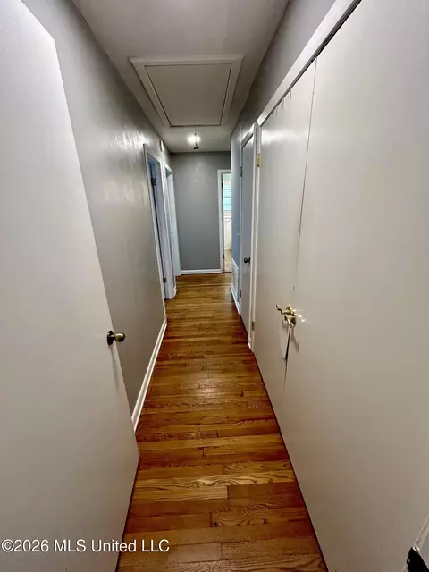 Entry Way - 306 Green Street St, Summit, MS 39666 photo 1 of 1