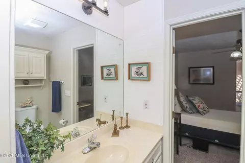 Bath - 357 E Cascades Cir, Clinton, MS 39056 photo 5 of 7