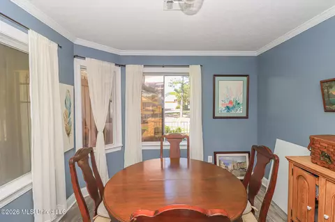 Dining - 357 E Cascades Cir, Clinton, MS 39056 photo 2 of 2