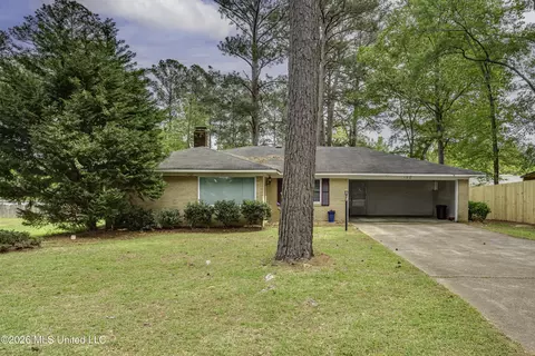 120 Monmouth Rd, Florence, MS 39073