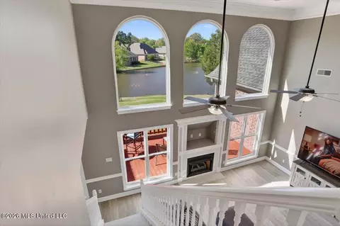 Entry Way - 1203 Lake View Dr, Hernando, MS 38632 photo 3 of 3