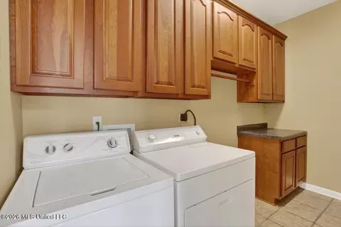 Other - 1203 Lake View Dr, Hernando, MS 38632 photo 6 of 9