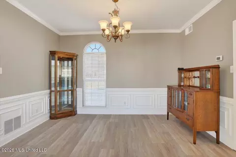 Other - 1203 Lake View Dr, Hernando, MS 38632 photo 5 of 9