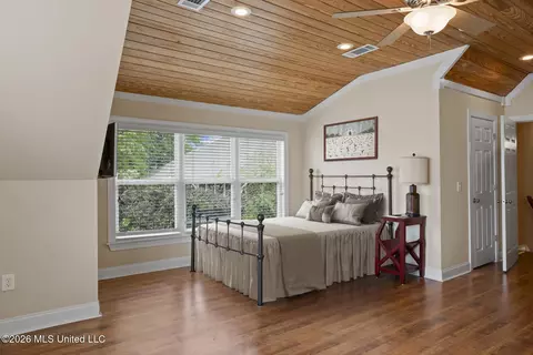 Bedroom - 113 Northshore Pt, Madison, MS 39110 photo 2 of 2