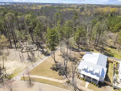 137 W Florida Blvd, Madison, MS 39110 photo 6