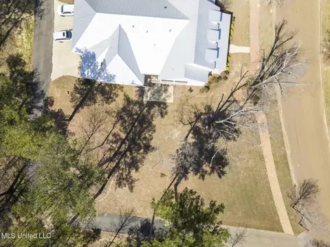 137 W Florida Blvd, Madison, MS 39110 photo 8