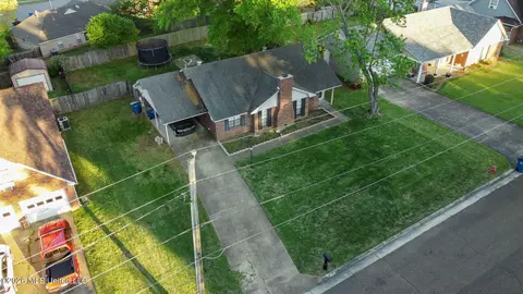 View/Area - 6406 Cherokee Dr, Olive Branch, MS 38654 photo 1 of 8