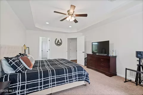 Bedroom - 695 Robertson Way, Hernando, MS 38632 photo 2 of 4