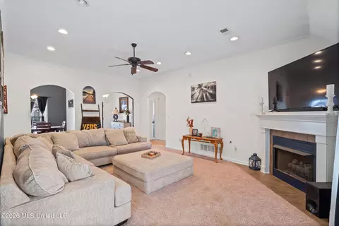 Other - 695 Robertson Way, Hernando, MS 38632 photo 4 of 8
