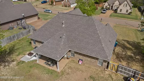 View/Area - 695 Robertson Way, Hernando, MS 38632 photo 4 of 4