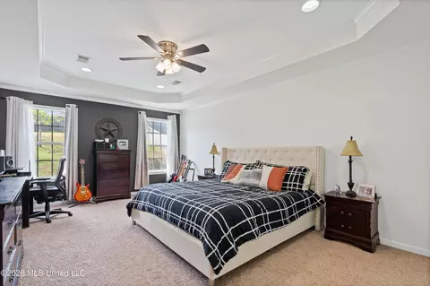 Bedroom - 695 Robertson Way, Hernando, MS 38632 photo 1 of 4