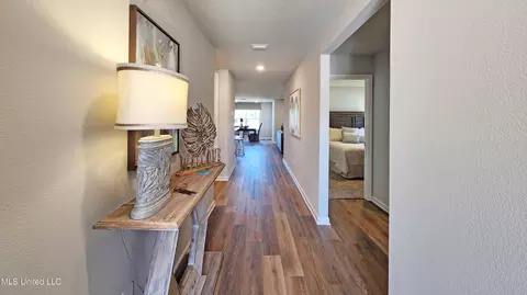 Entry Way - 106 Strawberry Dr, Lucedale, MS 39452 photo 1 of 3