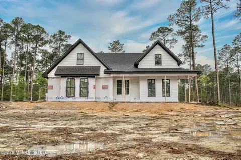 499 Cowart Holiday Rd, Poplarville, MS 39470