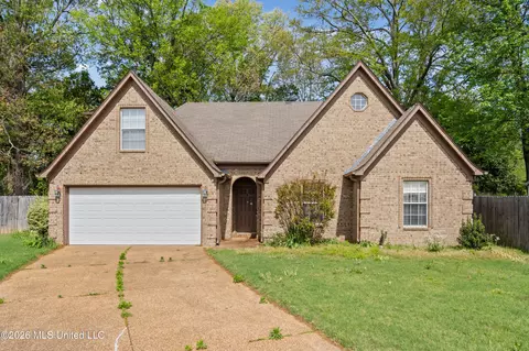 250 Vaiden Ridge Cv, Hernando, MS 38632 photo 2