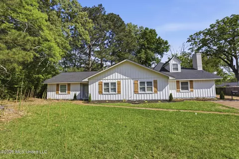 5515 Old Canton Rd, Jackson, MS 39211