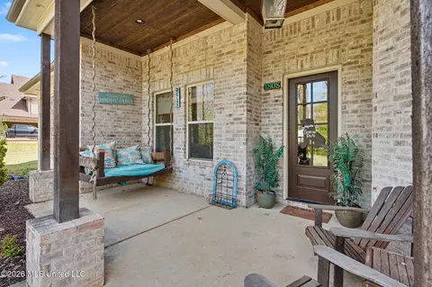 Exterior - 1808 Malone Rd, Nesbit, MS 38651 photo 7 of 15