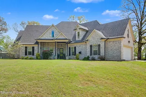 1808 Malone Rd, Nesbit, MS 38651