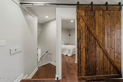 Entry Way - 1808 Malone Rd, Nesbit, MS 38651 photo 5 of 5
