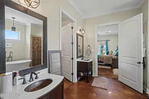 Entry Way - 1808 Malone Rd, Nesbit, MS 38651 photo 2 of 5