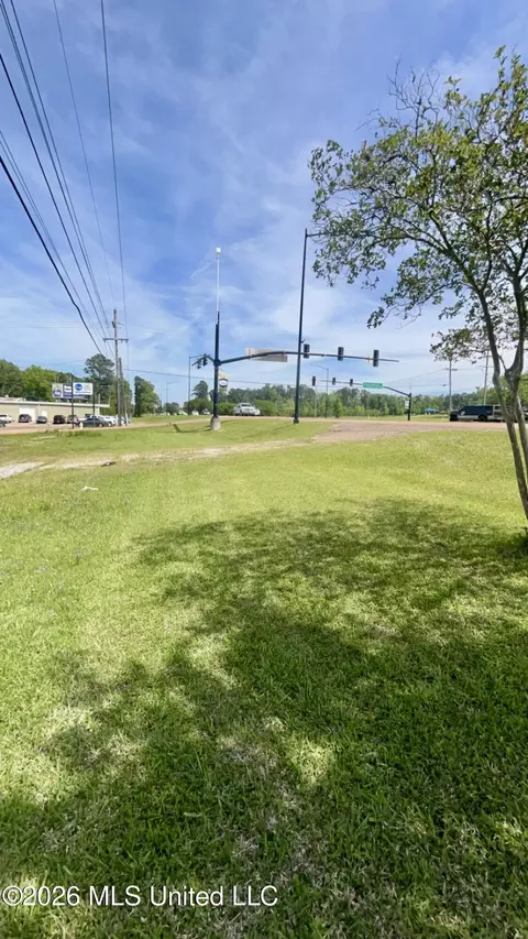 0000000000 Paul Truitt Ln, Pearl, MS 39208