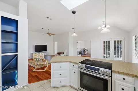 Other - 215 Cambridge Dr, Madison, MS 39110 photo 5 of 14