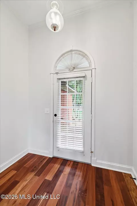 Entry Way - 215 Cambridge Dr, Madison, MS 39110 photo 1 of 1