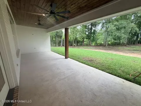 Exterior - 120 Braydens Bnd, Brandon, MS 39042 photo 2 of 2