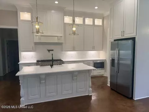 Kitchen - 120 Braydens Bnd, Brandon, MS 39042 photo 1 of 1