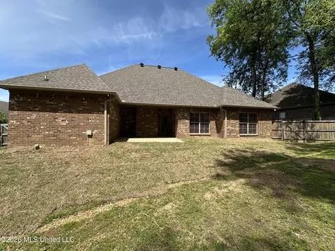 Exterior - 122 Weldon Dr, Madison, MS 39110 photo 5 of 5