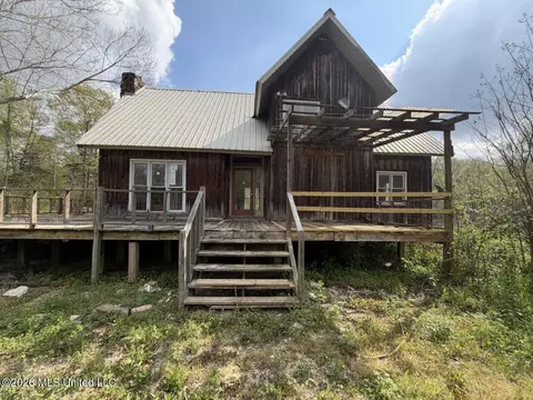 3882 Henderson Rd, Jackson, MS 39272