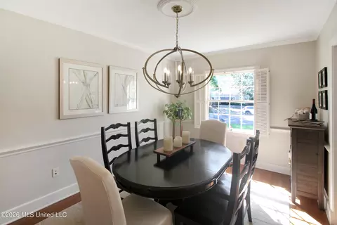 Dining - 3861 Tyrone Dr, Jackson, MS 39216 photo 1 of 2