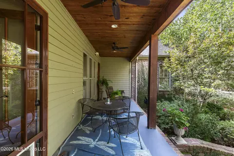 Exterior - 129 Carrick Ave, Madison, MS 39110 photo 8 of 19