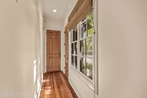 Entry Way - 129 Carrick Ave, Madison, MS 39110 photo 4 of 7