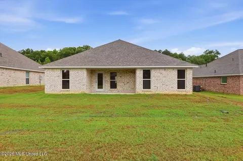 Exterior - 511 Stone Brook Pl, Brandon, MS 39042 photo 4 of 6