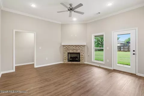Living - 511 Stone Brook Pl, Brandon, MS 39042 photo 1 of 3