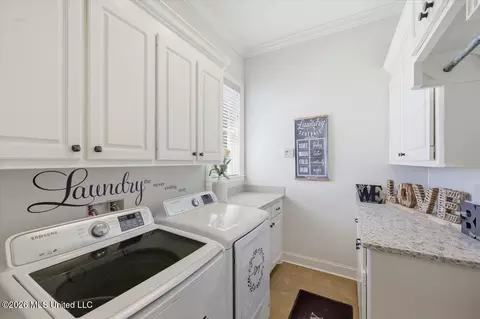Other - 180 Crossview Pl, Brandon, MS 39047 photo 5 of 16
