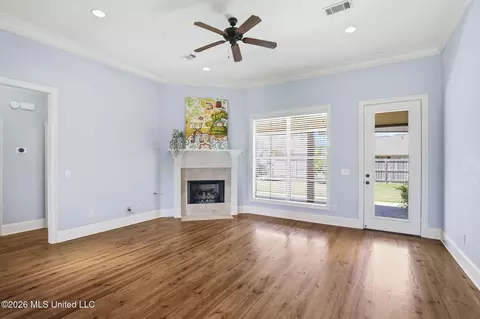 Living - 130 Hanover St, Madison, MS 39110 photo 1 of 4