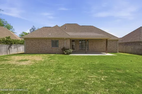 Exterior - 130 Hanover St, Madison, MS 39110 photo 7 of 8