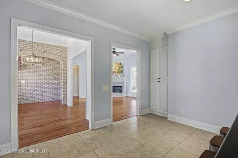 Entry Way - 130 Hanover St, Madison, MS 39110 photo 2 of 3