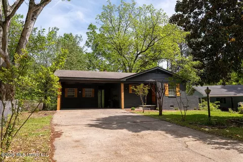 159 Pimlico Pl, Jackson, MS 39211